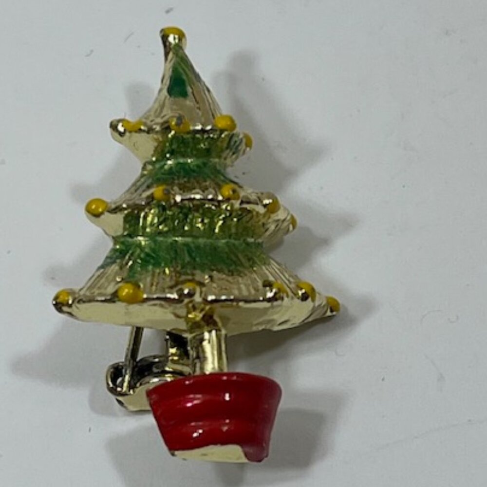 Classic Holiday Christmas Tree in Pot Brooch Pin Glittered Texture .75"x1.25"